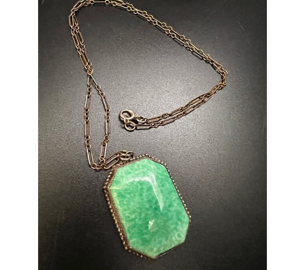 Antique art deco green peking glass pendant necklace victorian romantic witchy